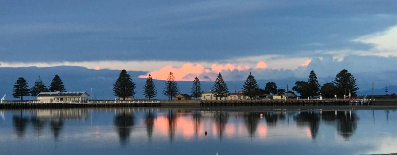 Boat Harbour Jetty B&B Port Albert Exterior foto