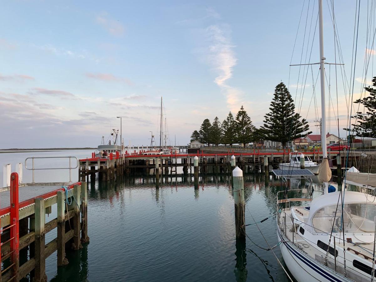 Boat Harbour Jetty B&B Port Albert Exterior foto